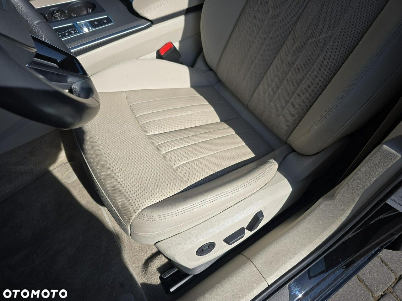 Audi A6 - 12