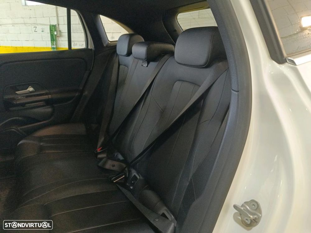 Mercedes-Benz GLA 200 d Style - 9