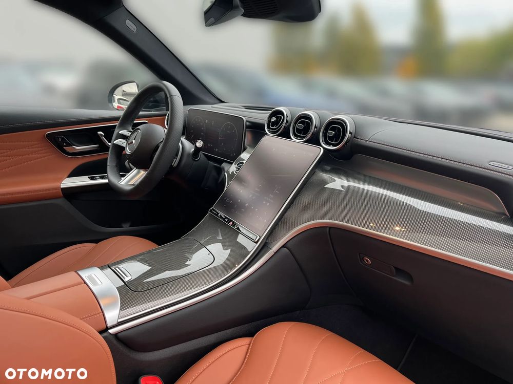 Mercedes-Benz GLC 300 d 4Matic 9G-TRONIC Edition AMG Line - 12