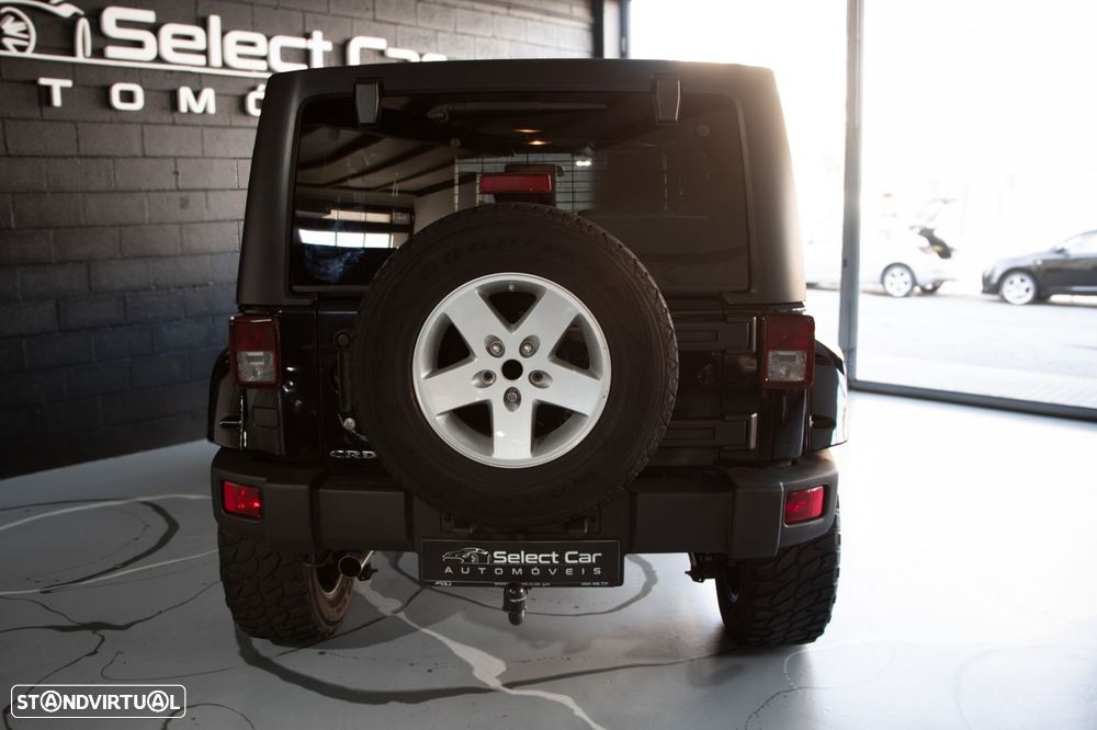 Jeep Wrangler Unlimited - 24