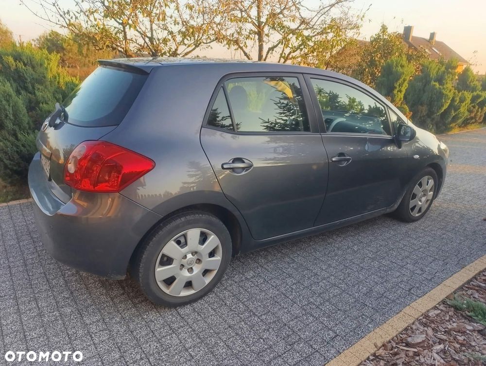 Toyota Auris 1.6 VVT-i Prestige - 19