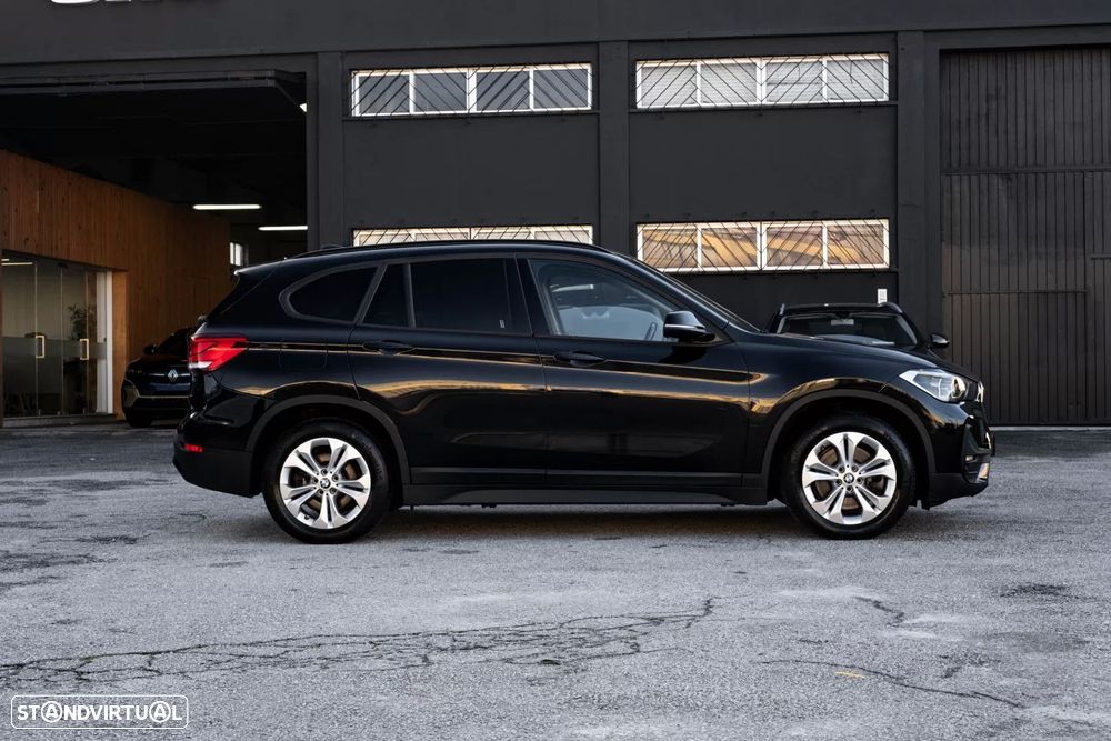 BMW X1 xDrive25e Sport Line - 4