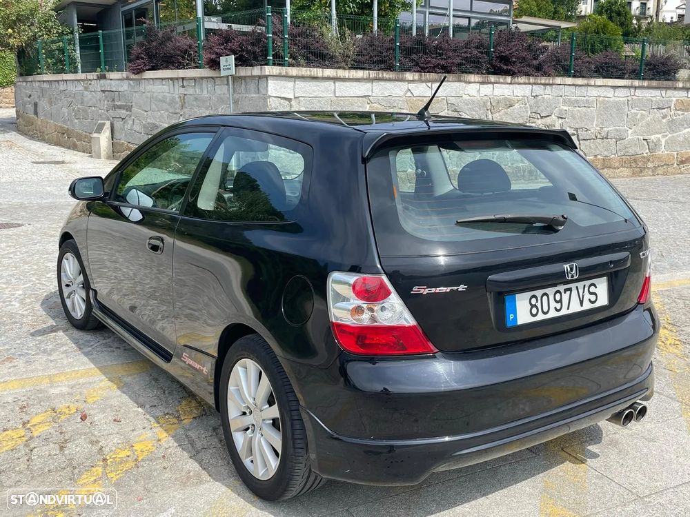 Honda Civic 1.4 Sport - 12