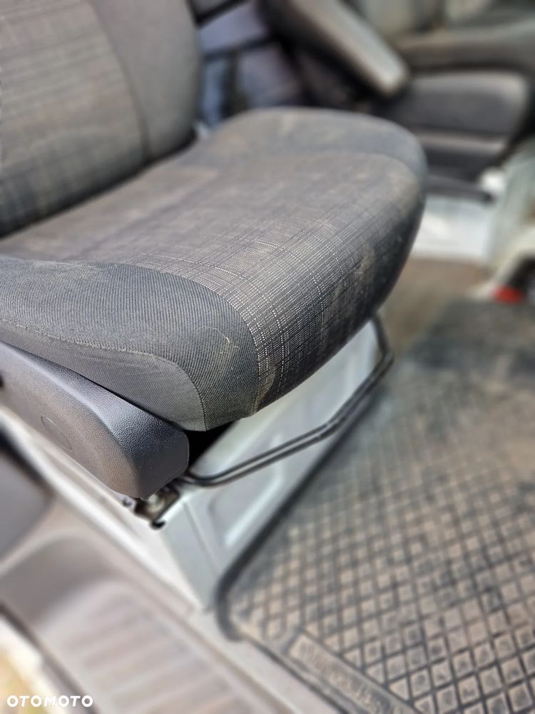 FOTEL PRAWY MERCEDES SPRINTER 906 VW CRAFTER - 6