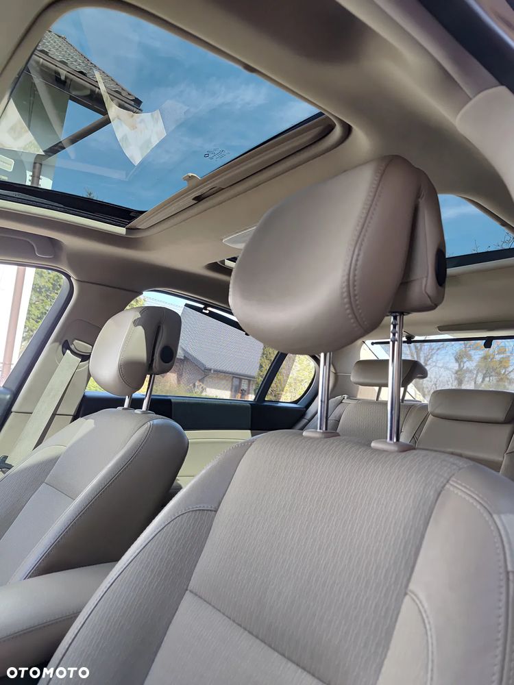 Renault Latitude - 16