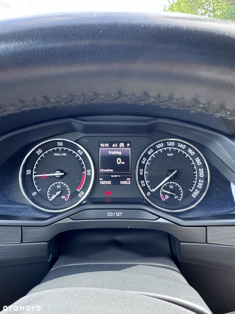 Skoda Superb 2.0 TDI 4x4 Style DSG - 13