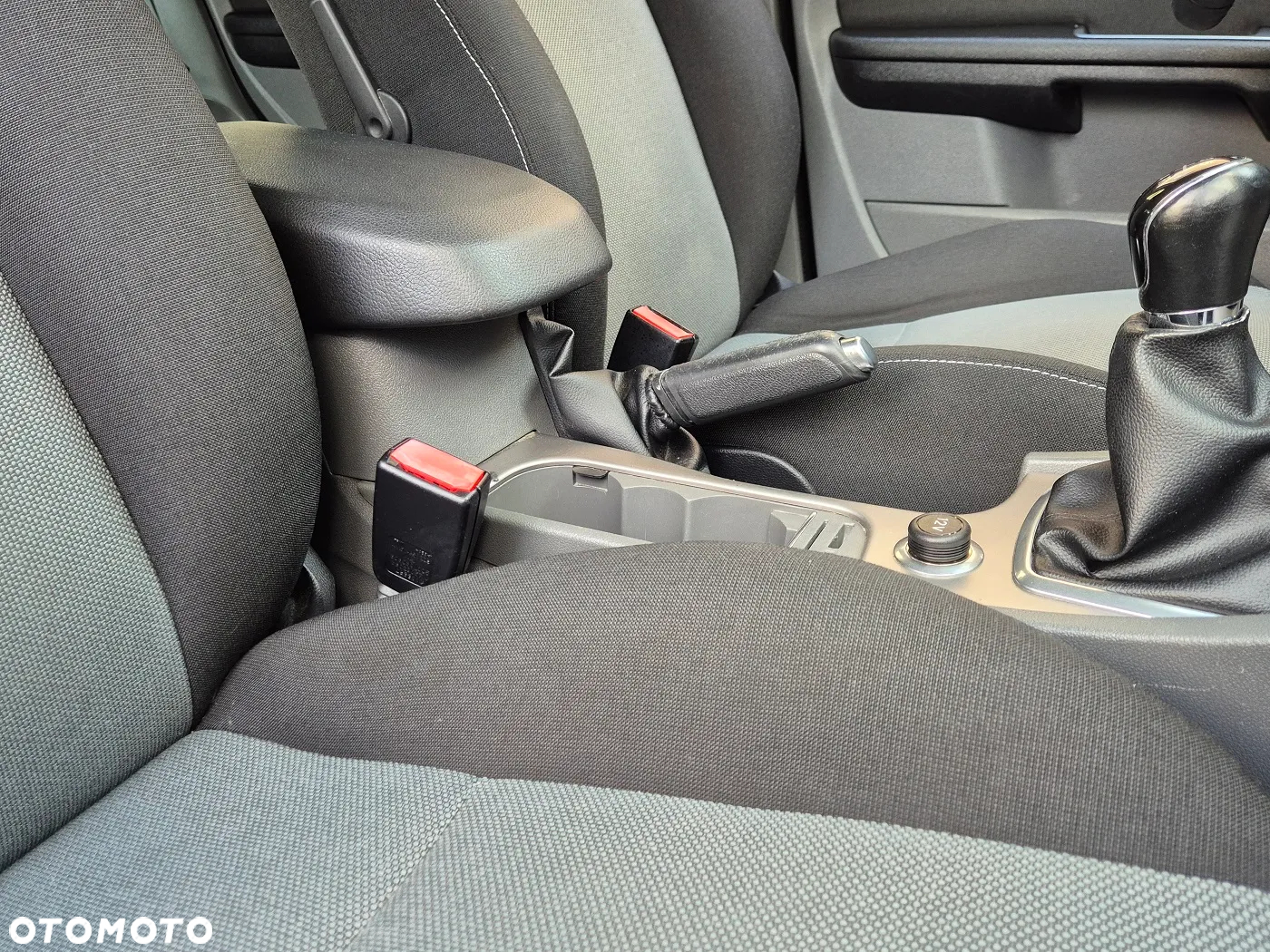 Ford Focus - 25