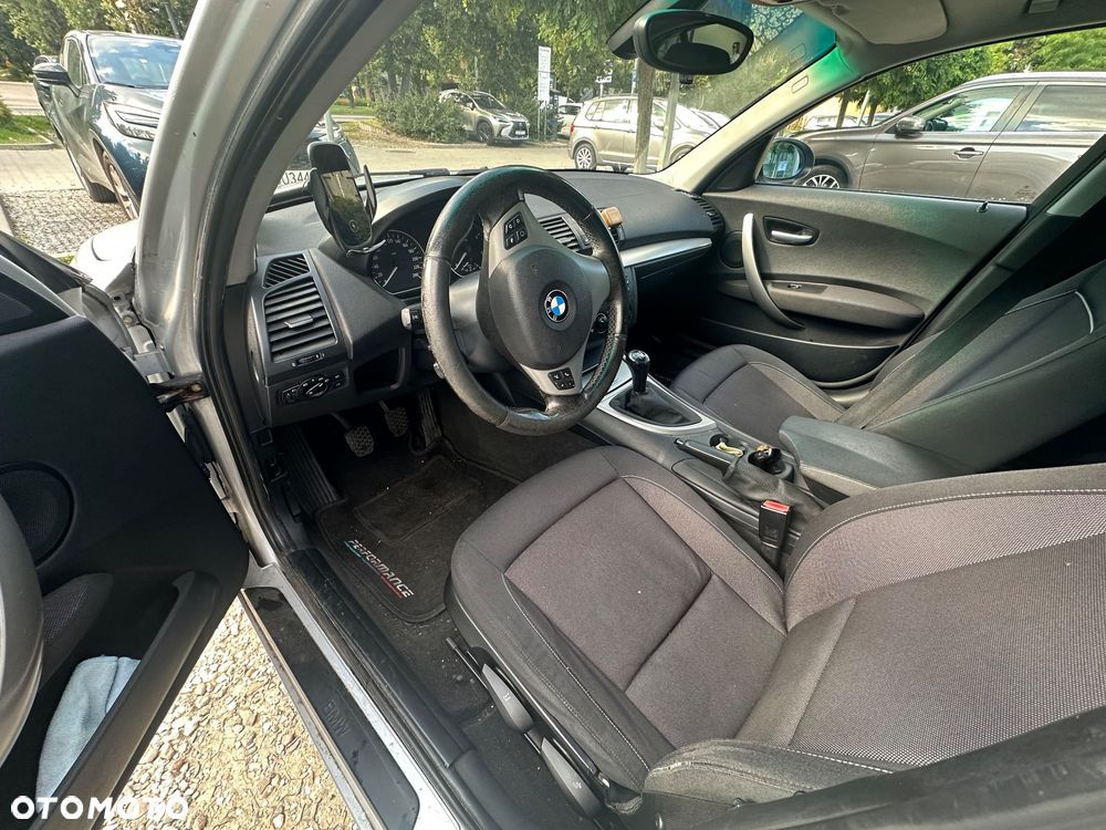 BMW Seria 1 118d - 13