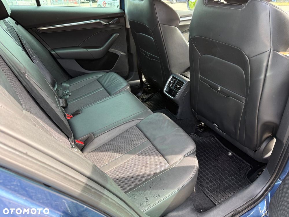 Skoda Octavia 2.0 TDI SCR L&K DSG - 15