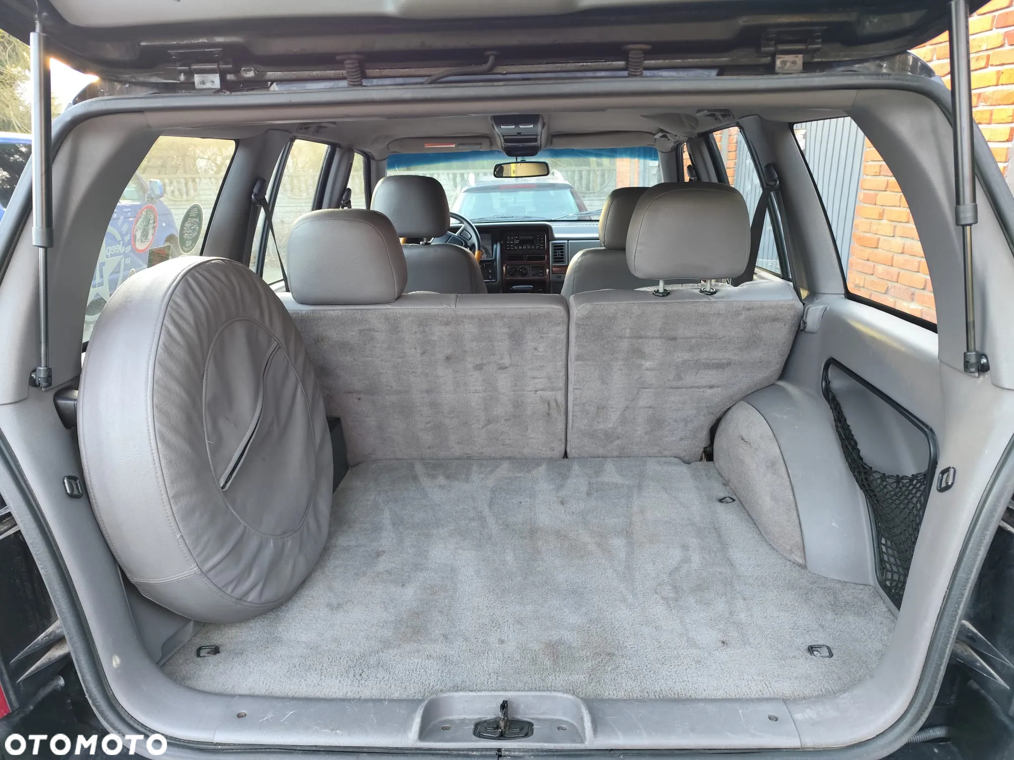 Jeep Grand Cherokee 5.2 Limited - 24