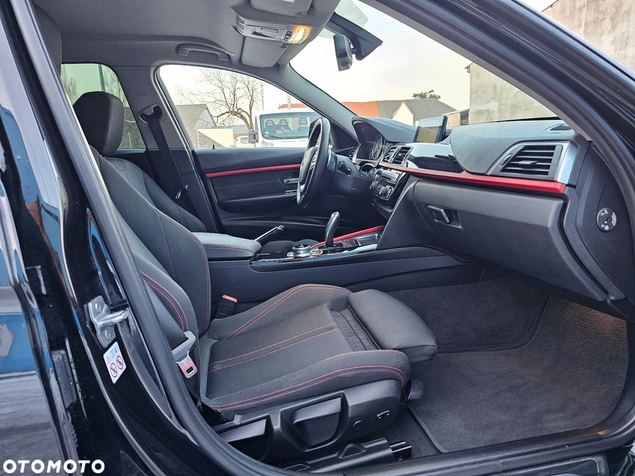 BMW Seria 3 320d Sport Line - 15