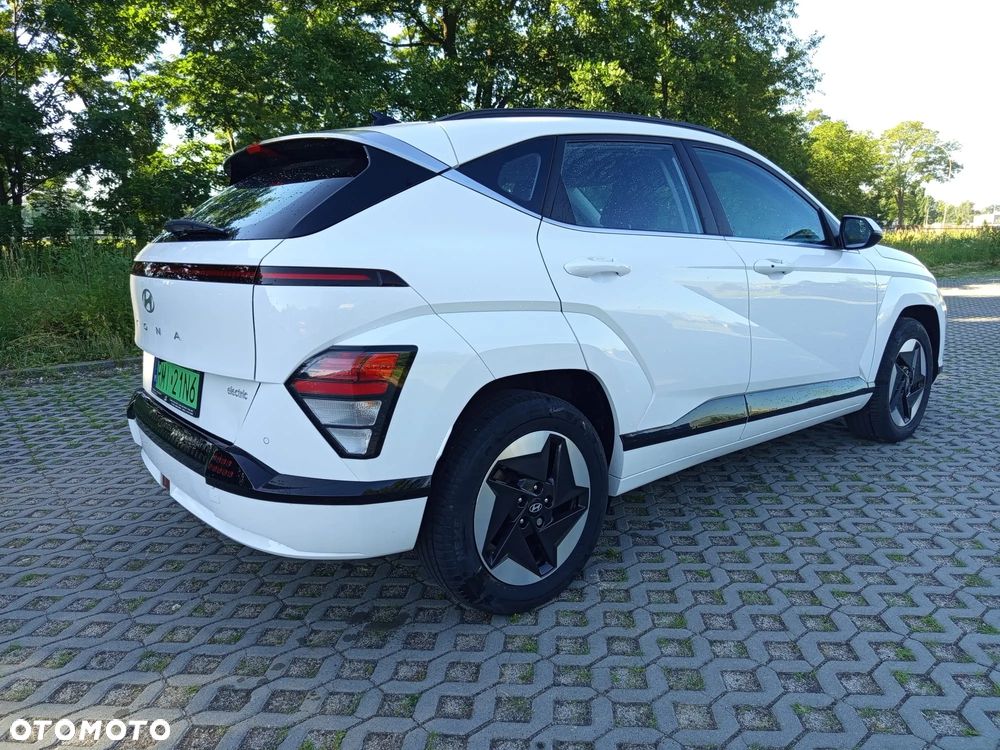 Hyundai Kona - 4