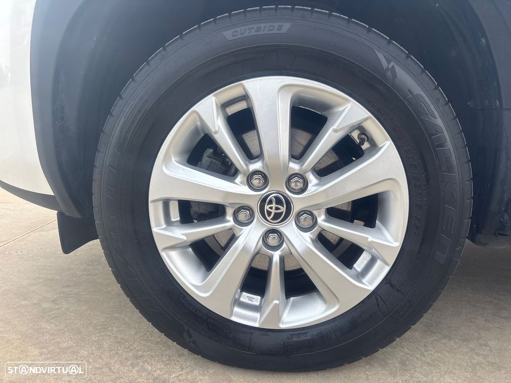 Toyota Yaris Cross 1.5 HDF Comfort Plus - 13