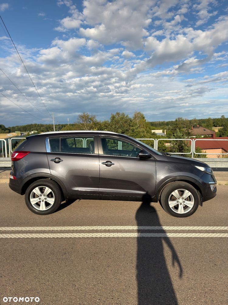 Kia Sportage 2.0 L 2WD - 33