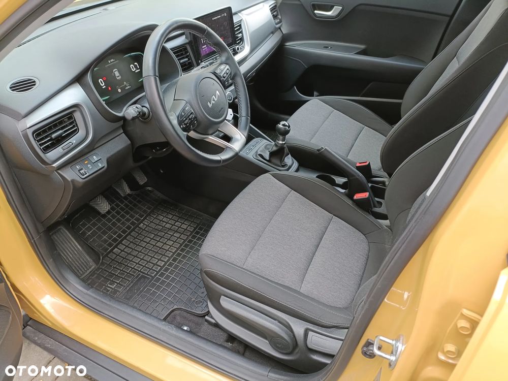 Kia Stonic - 9