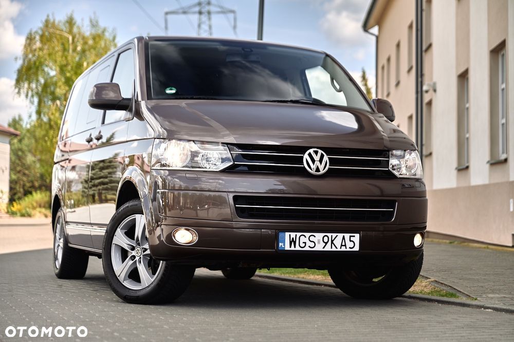 Volkswagen Multivan - 1