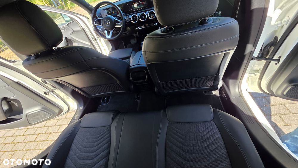 Mercedes-Benz Klasa A 250 E Style 8G-DCT - 18