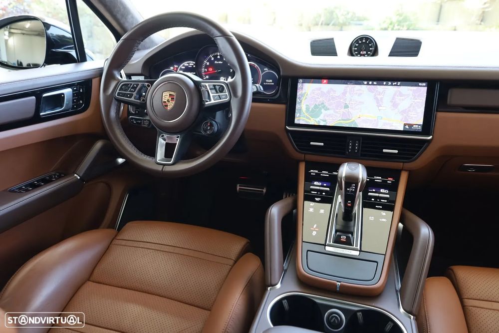 Porsche Cayenne Turbo - 22