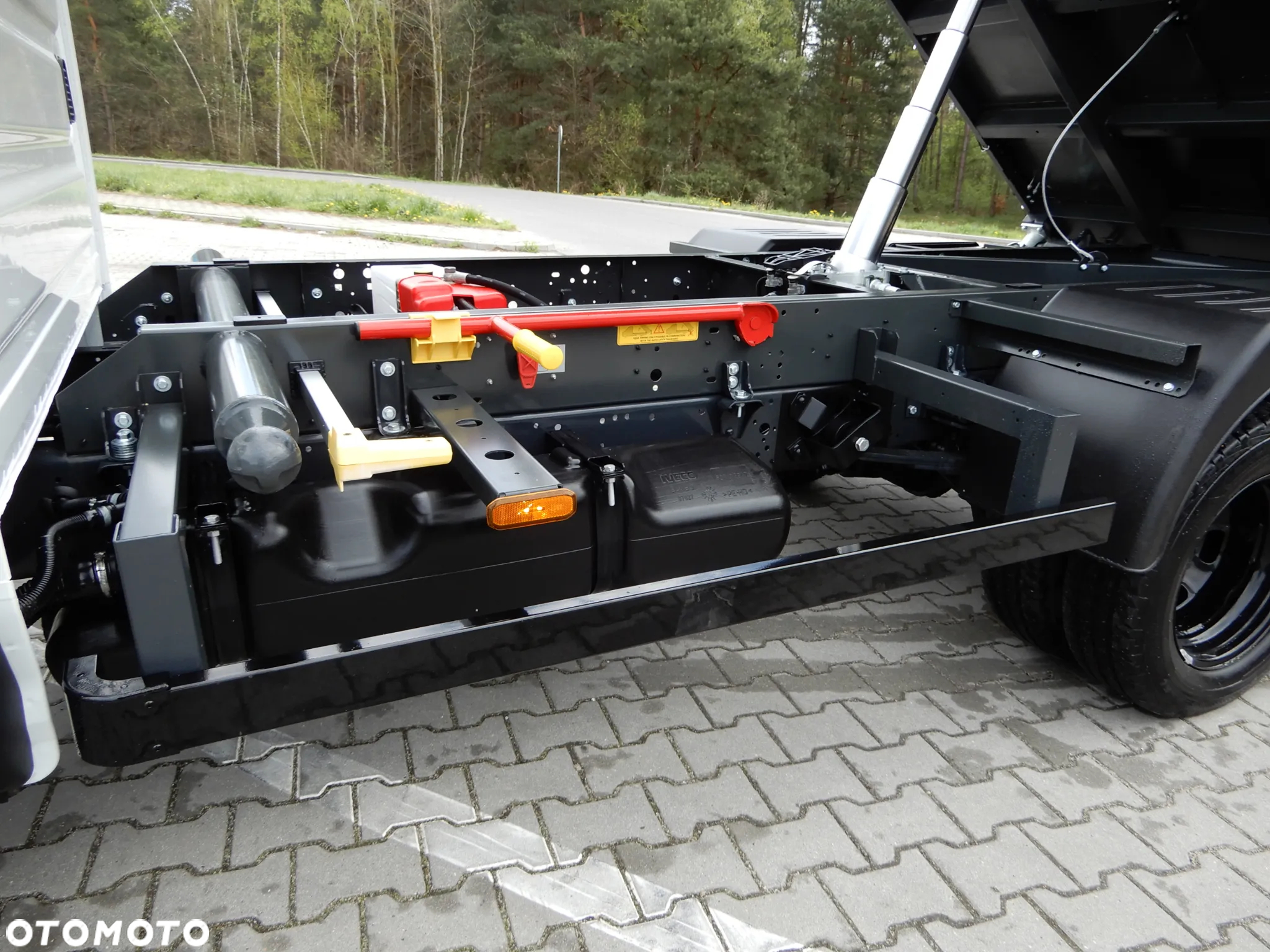 Iveco DAILY 50C18 Wywrotka Kiper Wywrot x 3 Renomowanej Firmy SCATTOLINI 3.62 CM HAK 3500 Kg 30 Tys Km Przeb Stan Jak Nowy OKAZJA - 9