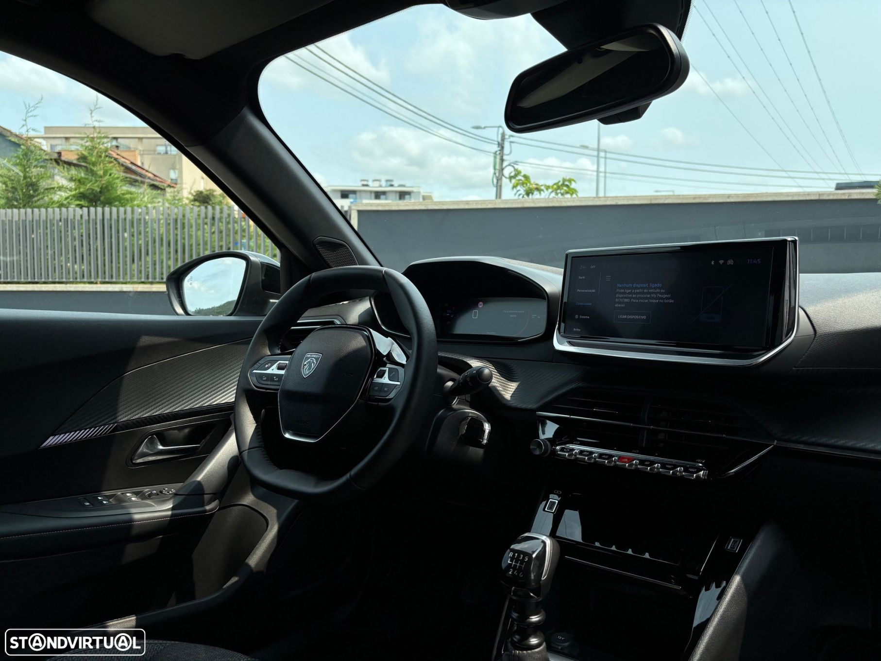 Peugeot 2008 1.2 PureTech Allure Pack - 21