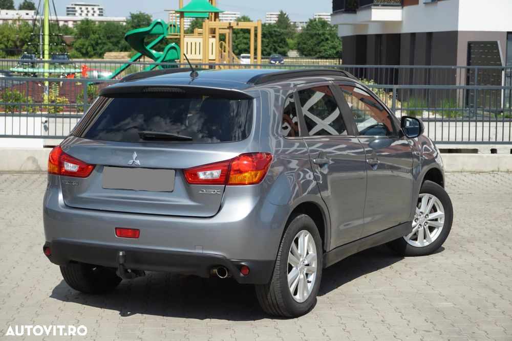 Mitsubishi ASX 2.2 DI-D 4WD Automatik Instyle - 2