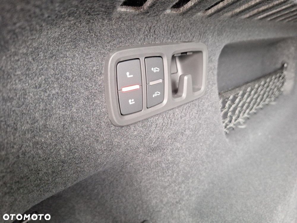 Audi SQ8 - 19