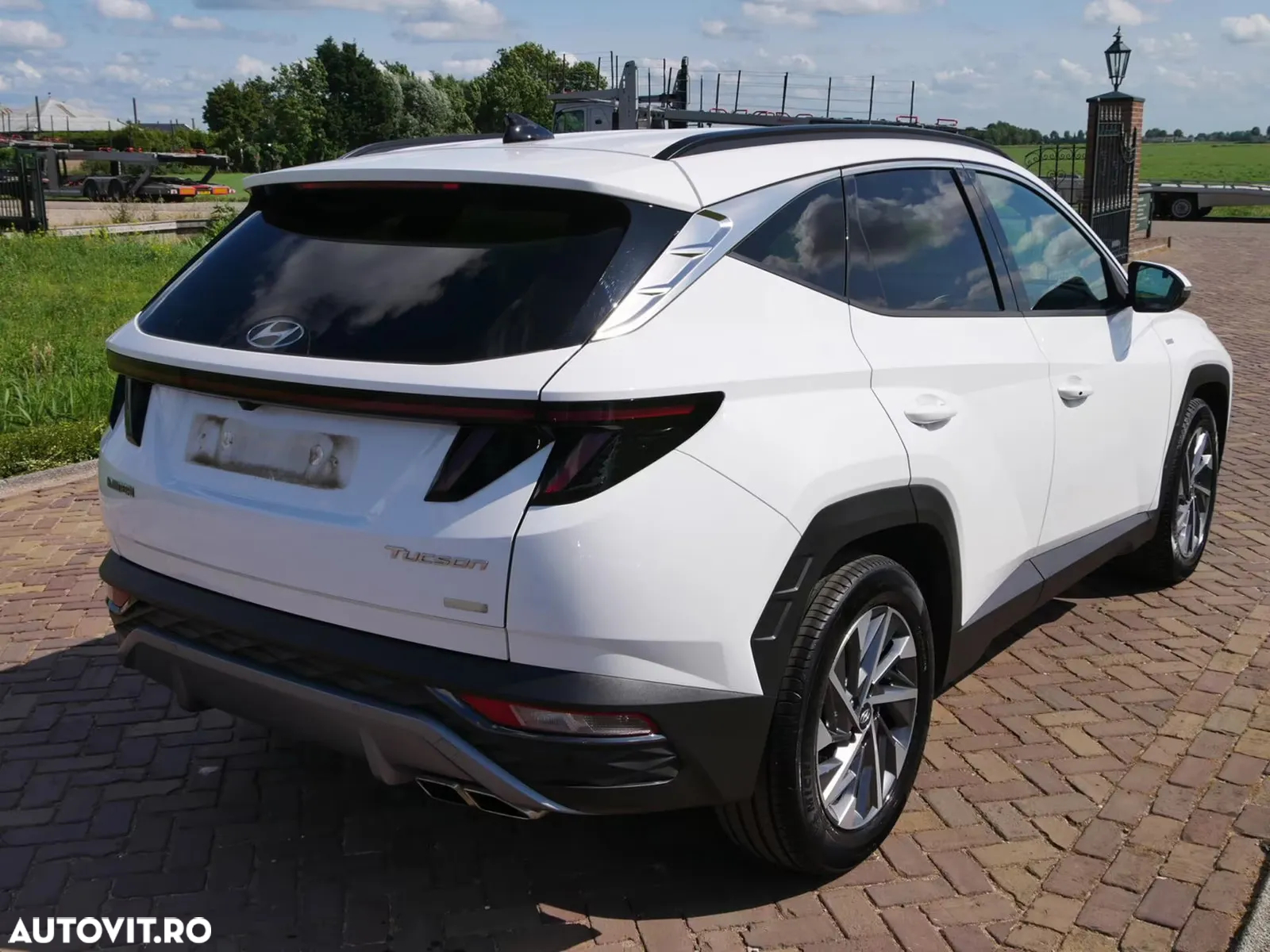 Hyundai Tucson - 11