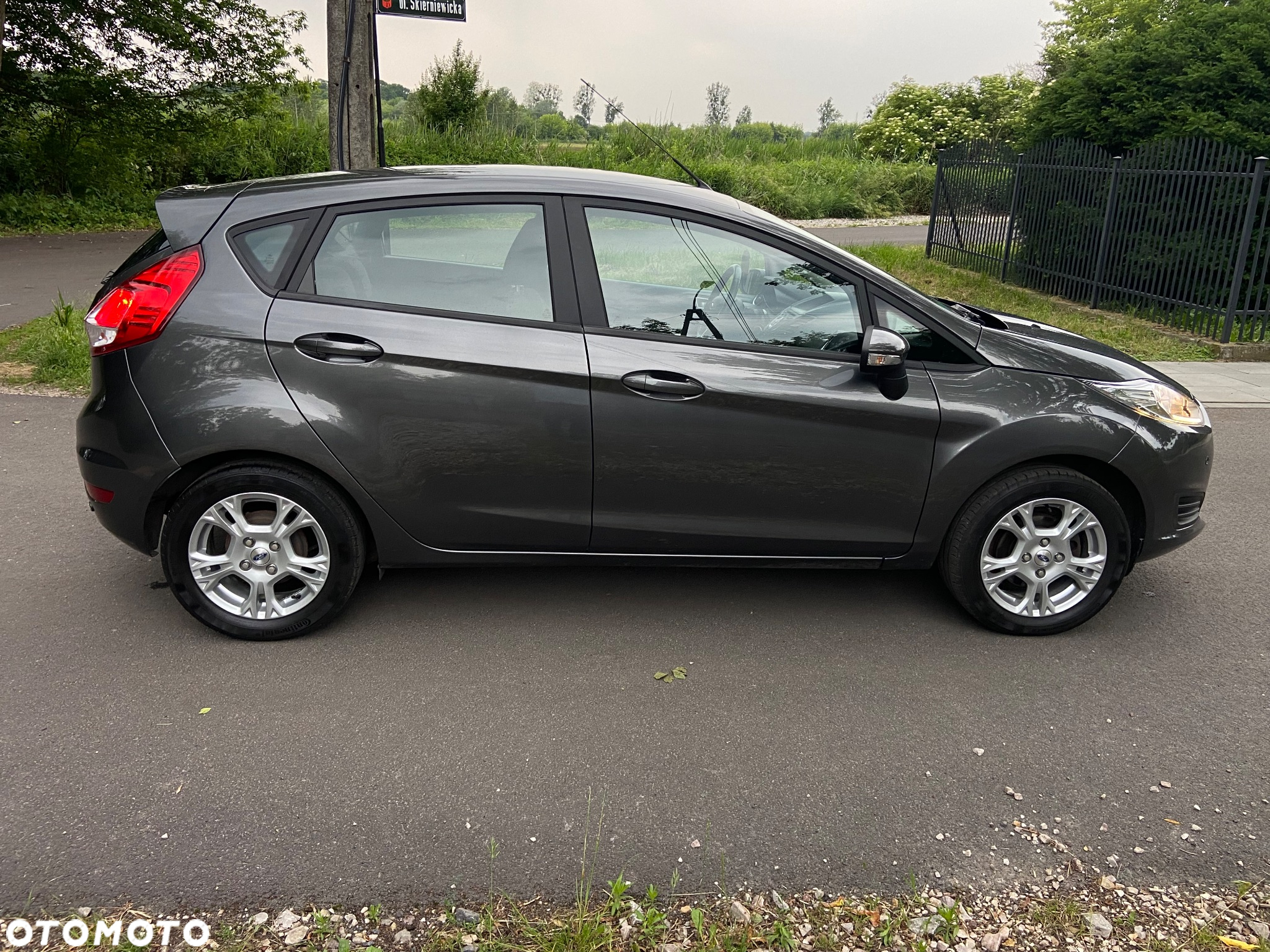 Ford Fiesta 1.0 EcoBoost S&S ACTIVE - 8