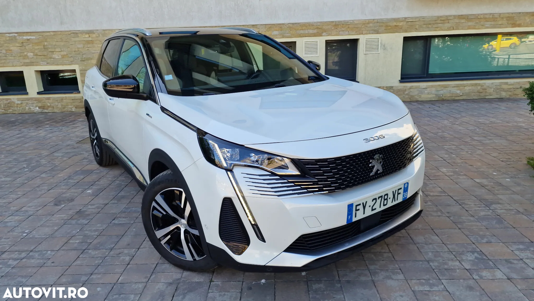 Peugeot 3008 PHEV EAT8 GT Pack - 4