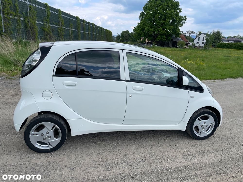 Mitsubishi i-MiEV Standard - 4