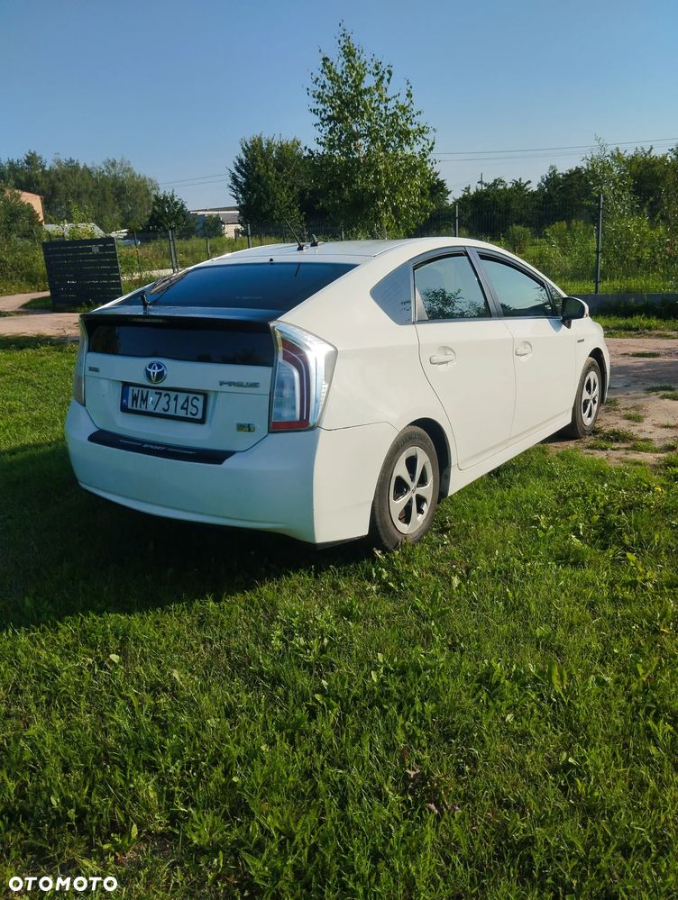 Toyota Prius 1.8 HSD Luna - 1