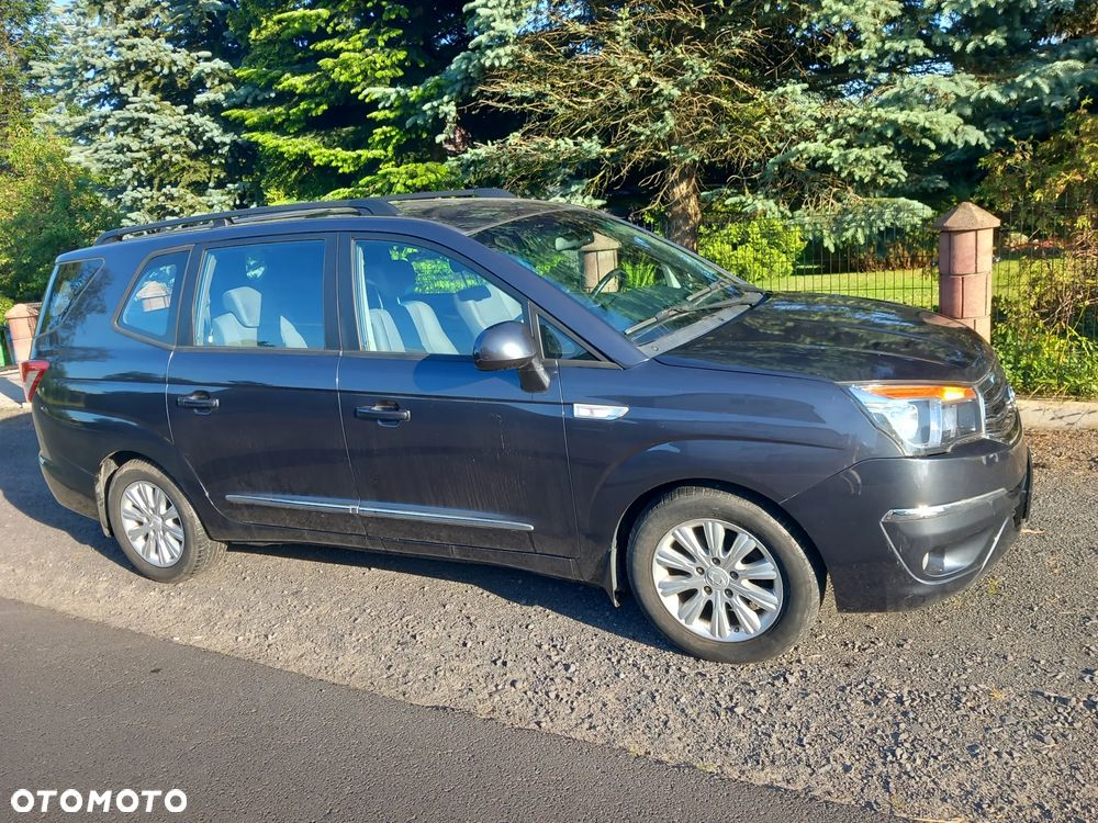 SsangYong/KGM Rodius 200 e-XDi Quartz - 8