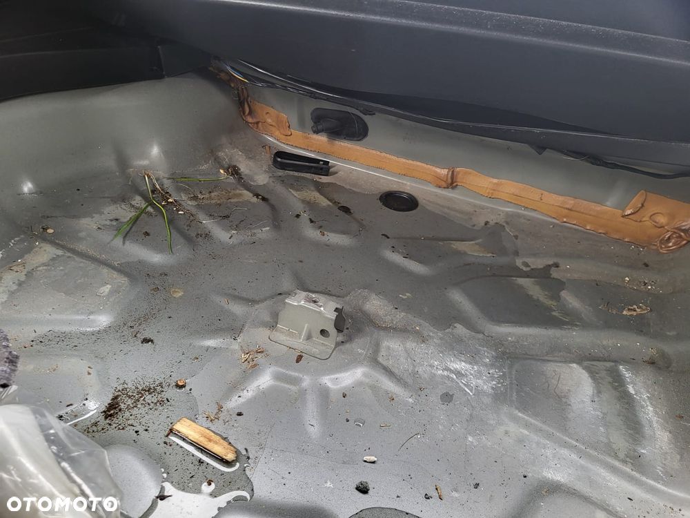 Volvo V40 D3 Geartronic Summum - 23