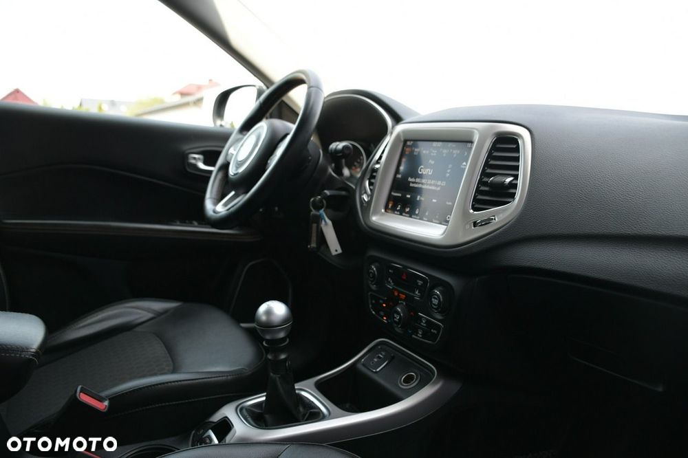 Jeep Compass - 18