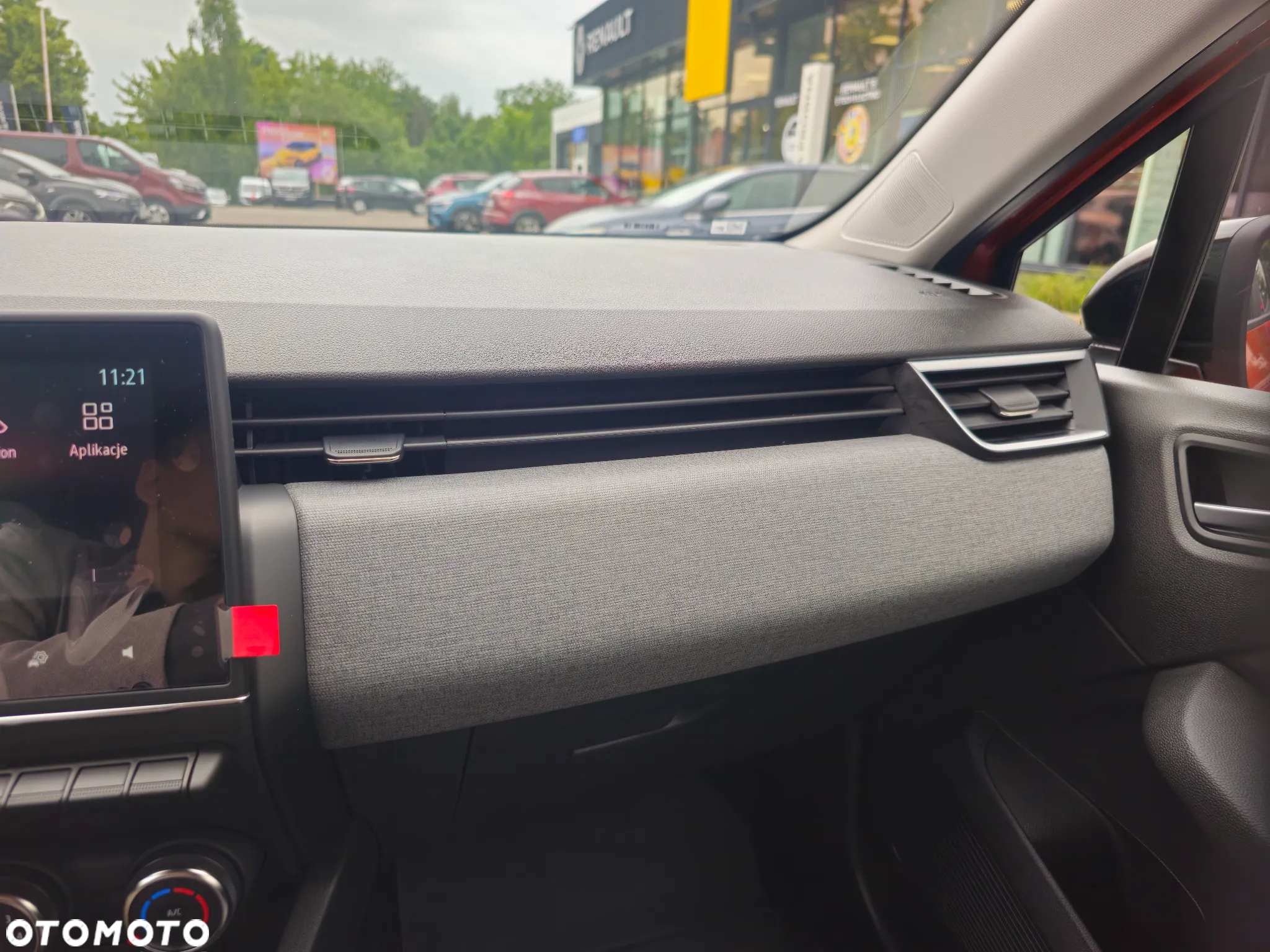 Renault Clio 1.0 TCe Evolution - 12