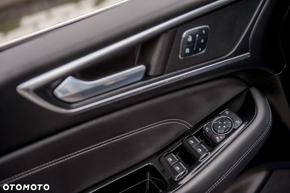 Ford S-Max 2.0 TDCi 4WD Titanium PowerShift - 27