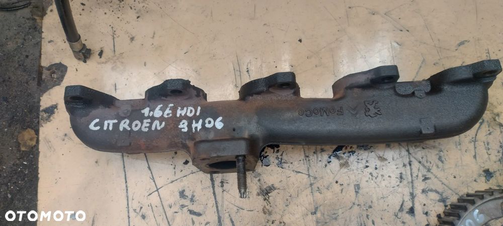 Citroen PEUGEOT FORD 1,6HDI kolektor wydechowy 1,6 e-hdi 9H06 - 2