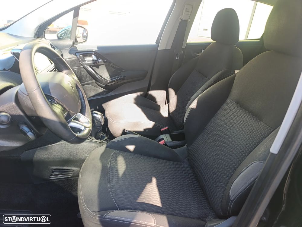 Peugeot 208 PureTech 82 ETG5 Stop & Start Active - 13