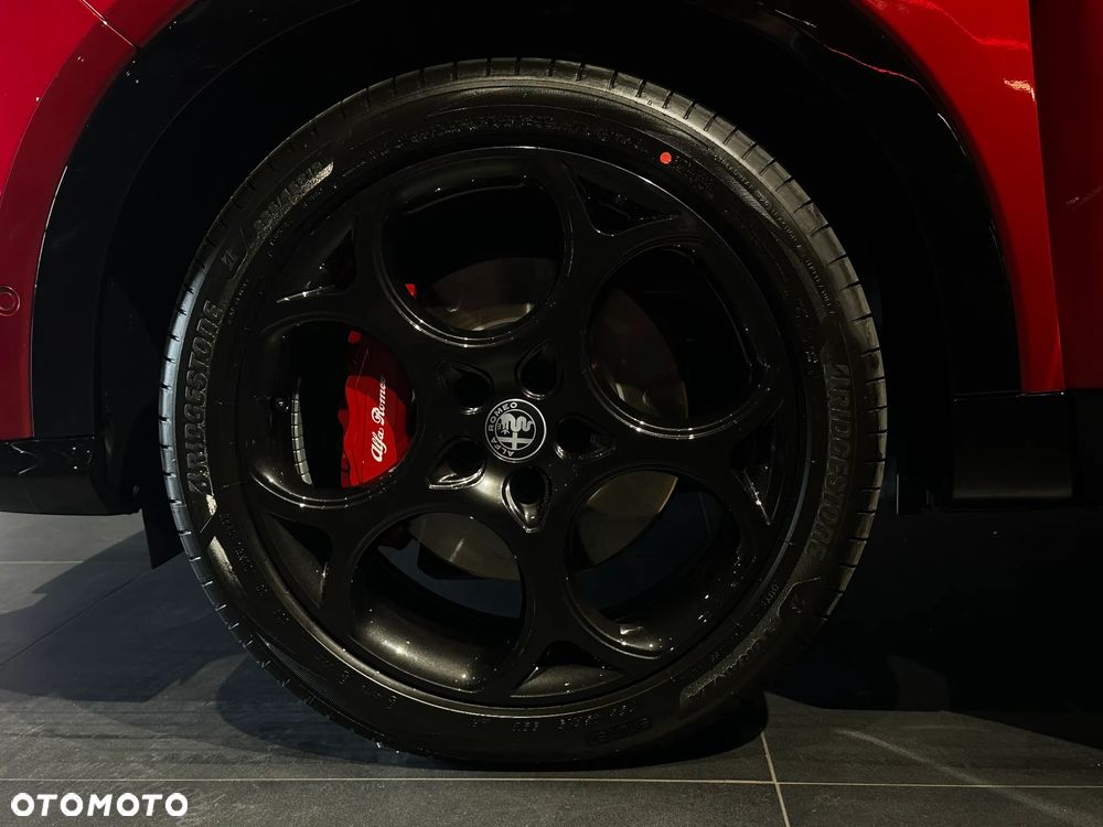 Alfa Romeo Tonale 1.5 T4 GSE mHEV Veloce DCT - 11