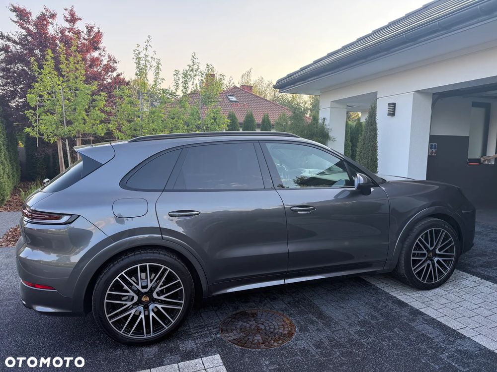 Porsche Cayenne - 10