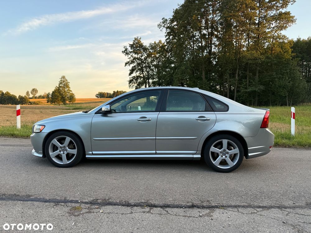 Volvo S40 2.0D R-Design Momentum - 9