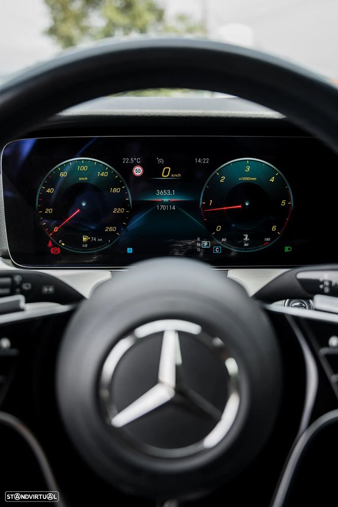 Mercedes-Benz E 200 d Avantgarde - 37