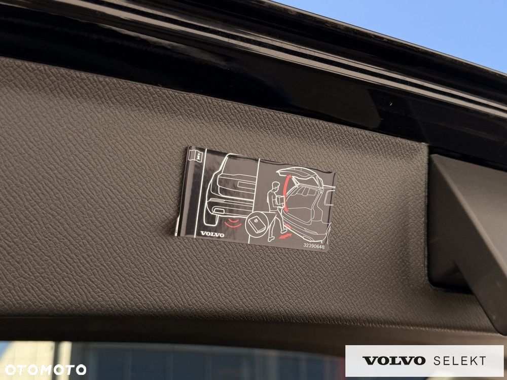Volvo XC 90 - 32