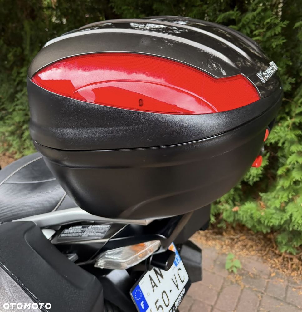 Kawasaki GTR - 24