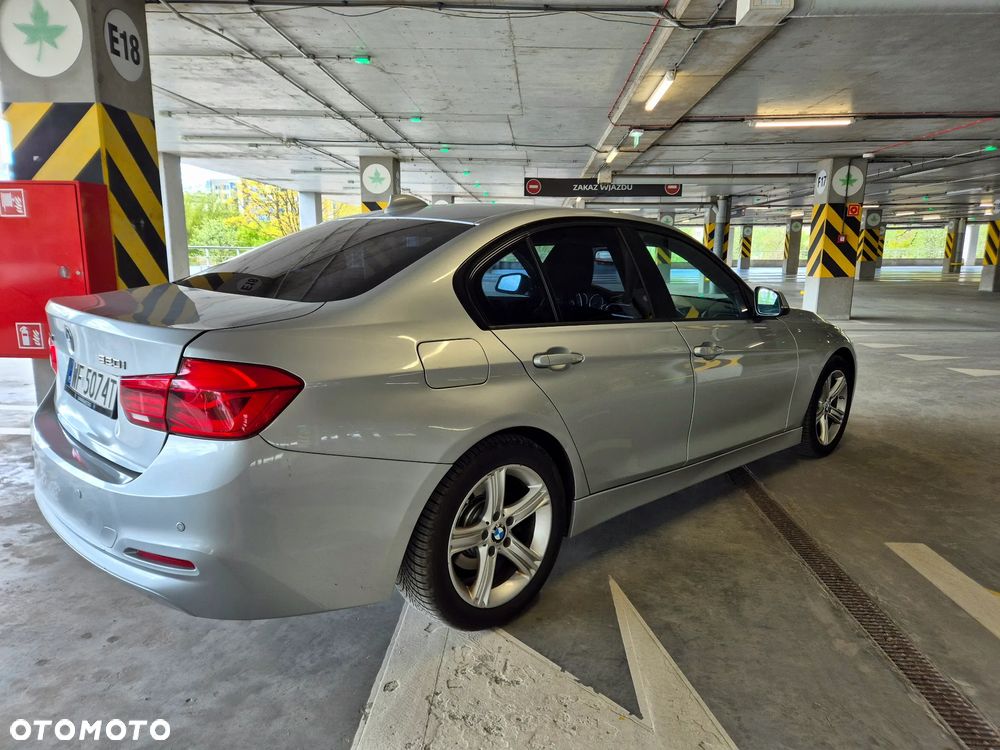BMW Seria 3 320i xDrive Edition Luxury Line Purity - 3