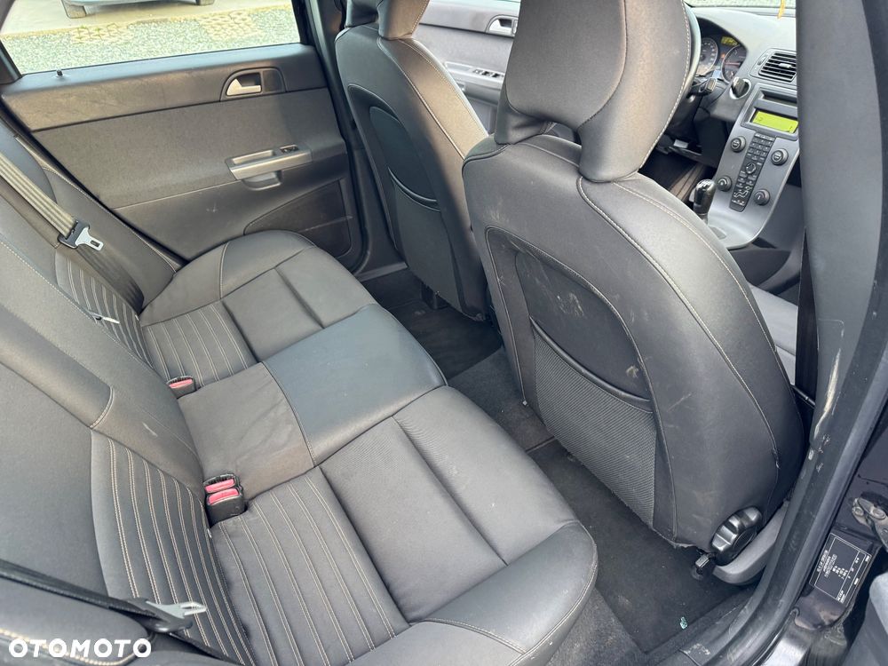 Volvo S40 1.6D Kinetic - 11