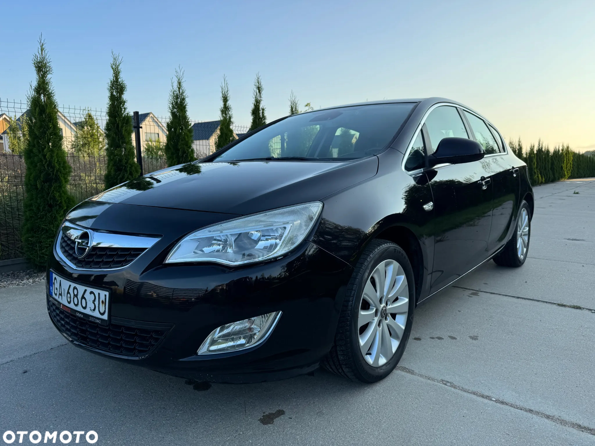 Opel Astra IV 1.4 T Cosmo - 11
