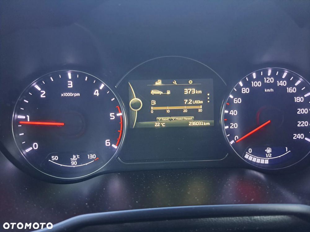 Kia Carens 1.7 CRDi L - 20