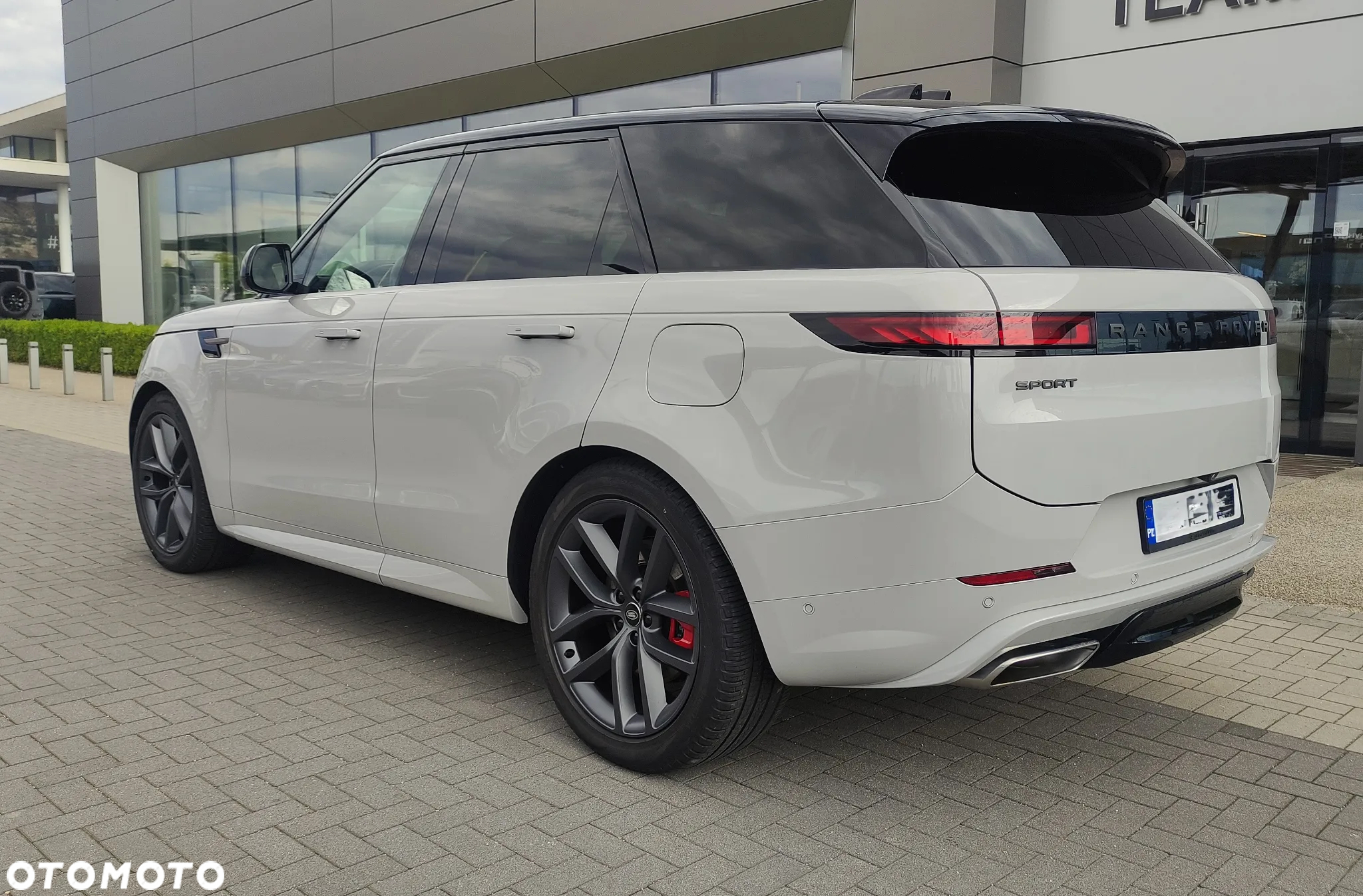 Land Rover Range Rover Sport S 3.0 P440e PHEV Dynamic HSE - 12