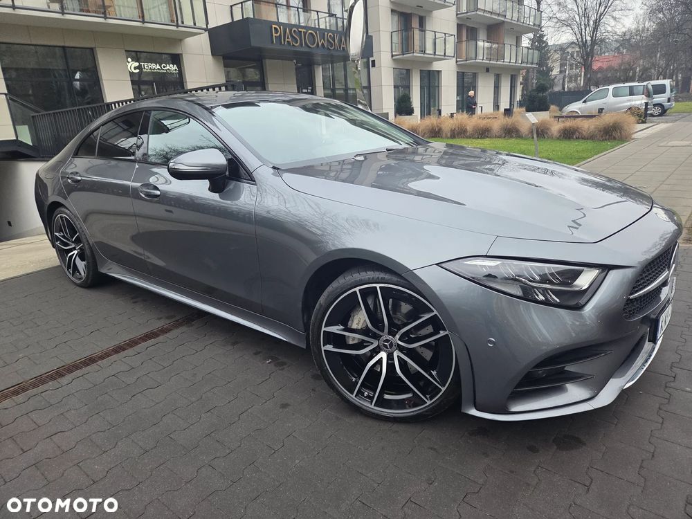 Mercedes-Benz CLS 300 d 4Matic 9G-TRONIC AMG Line - 15